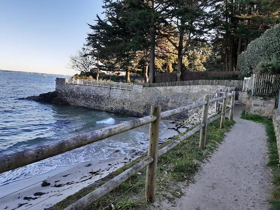 Agape, Elegant T2, 4 Etoiles, Plage Et Gr34 3Km, Centre Ville 750M Fouesnant 0*,
